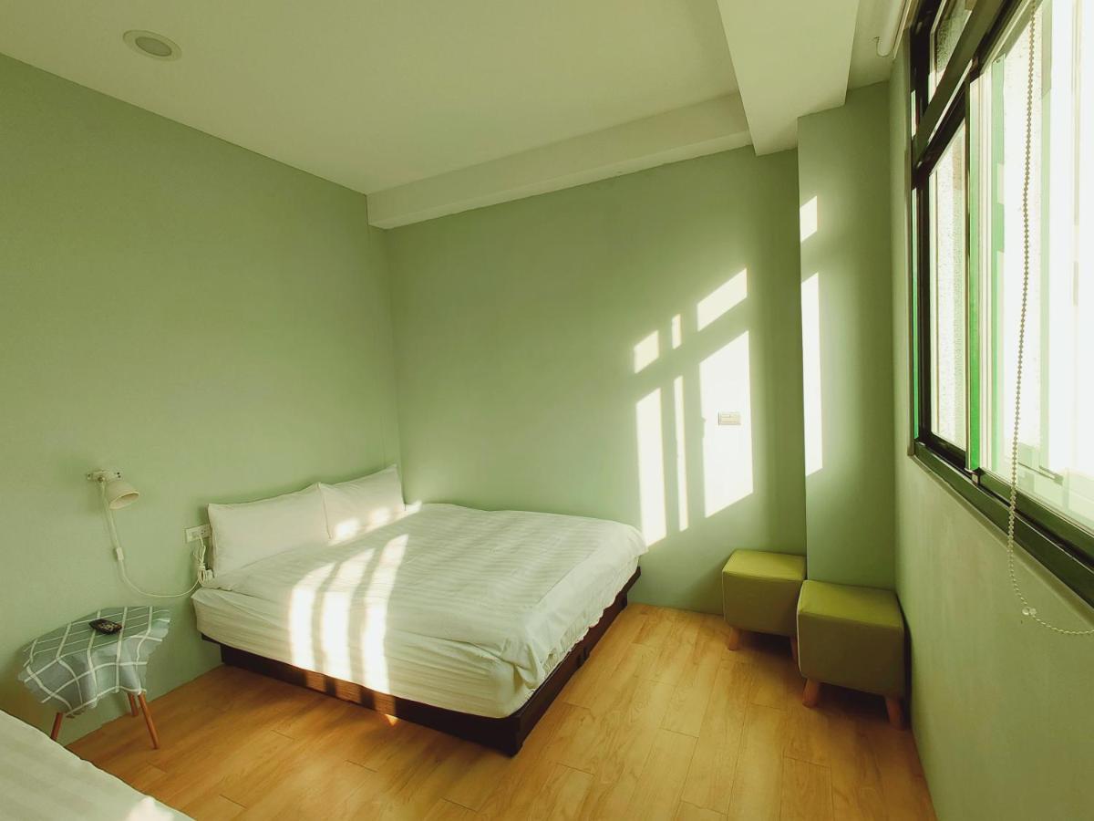 M House Apartment Kota Hualien Bagian luar foto
